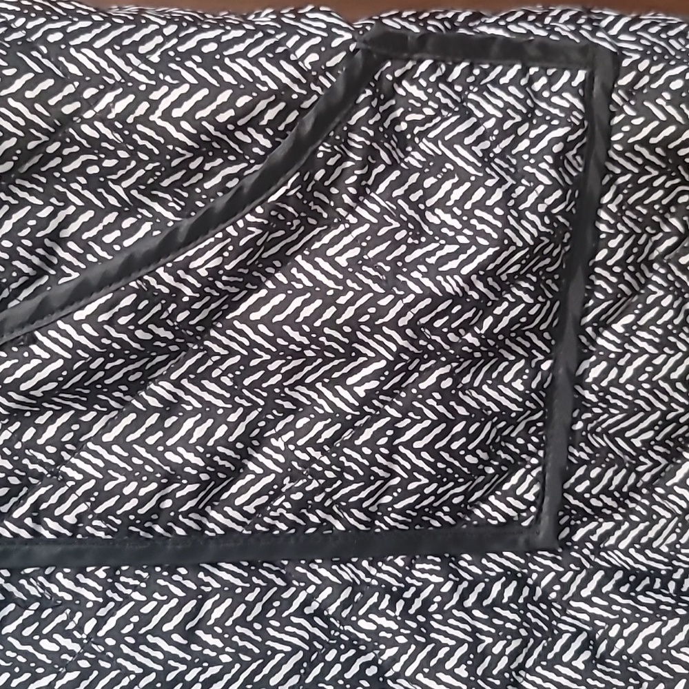 Pattern Vest (L) - Picture 3 of 5